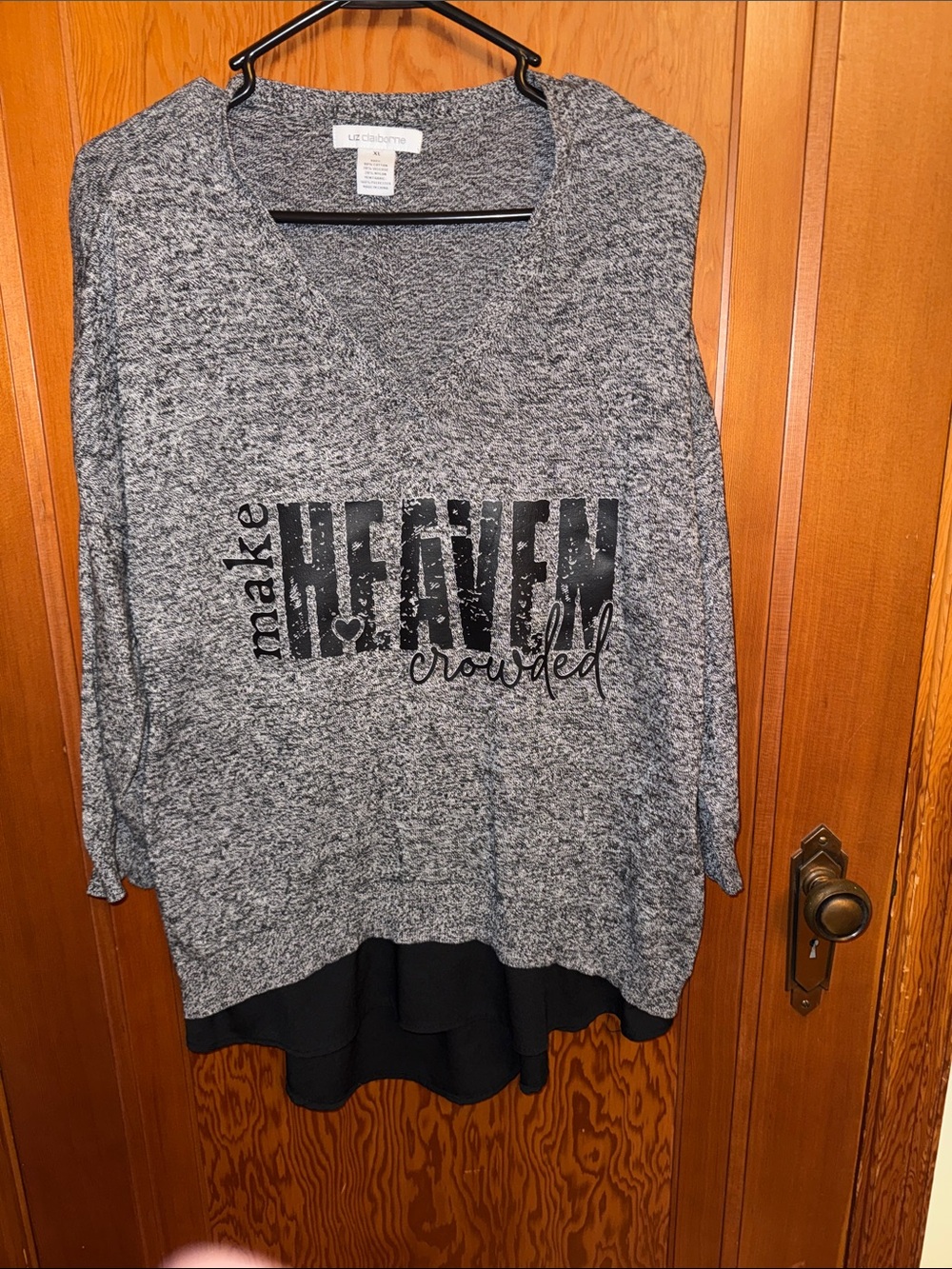 Liz Claiborne Gray Sweater with Black Graphic and Layered Hem